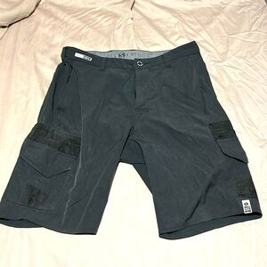 Salty Crew 32 Fathom Trunk Black/Gray Hybrid Shorts